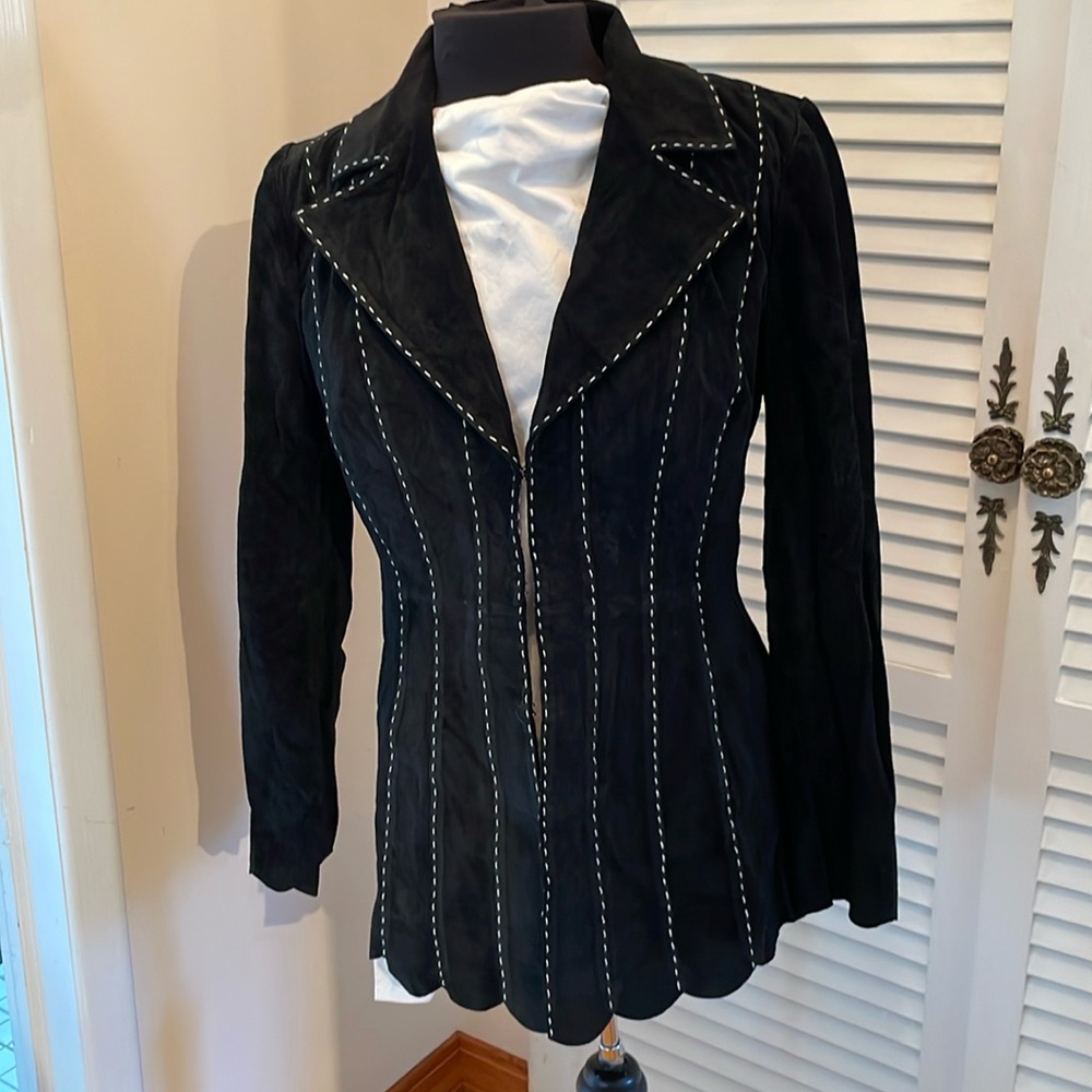 New natural soft suede jacket M black white stitches 40 breast length 27
